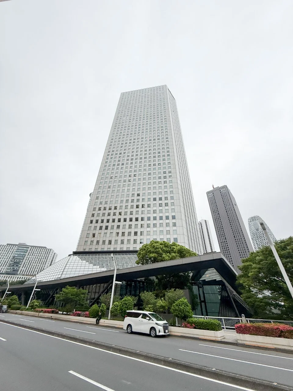 新宿住友ビル B1