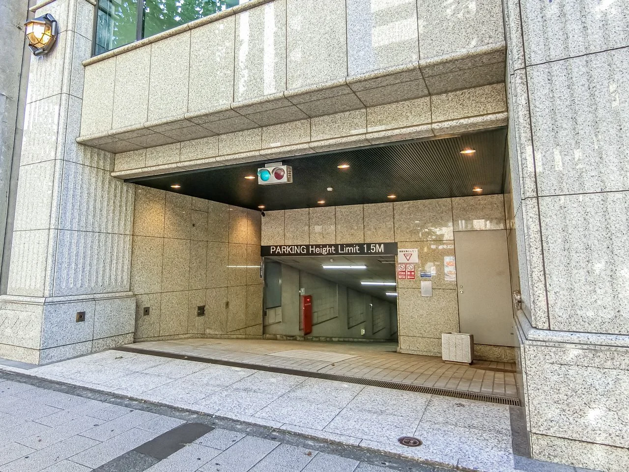 アーバンセンター新宿 4 ビルエントランス 11