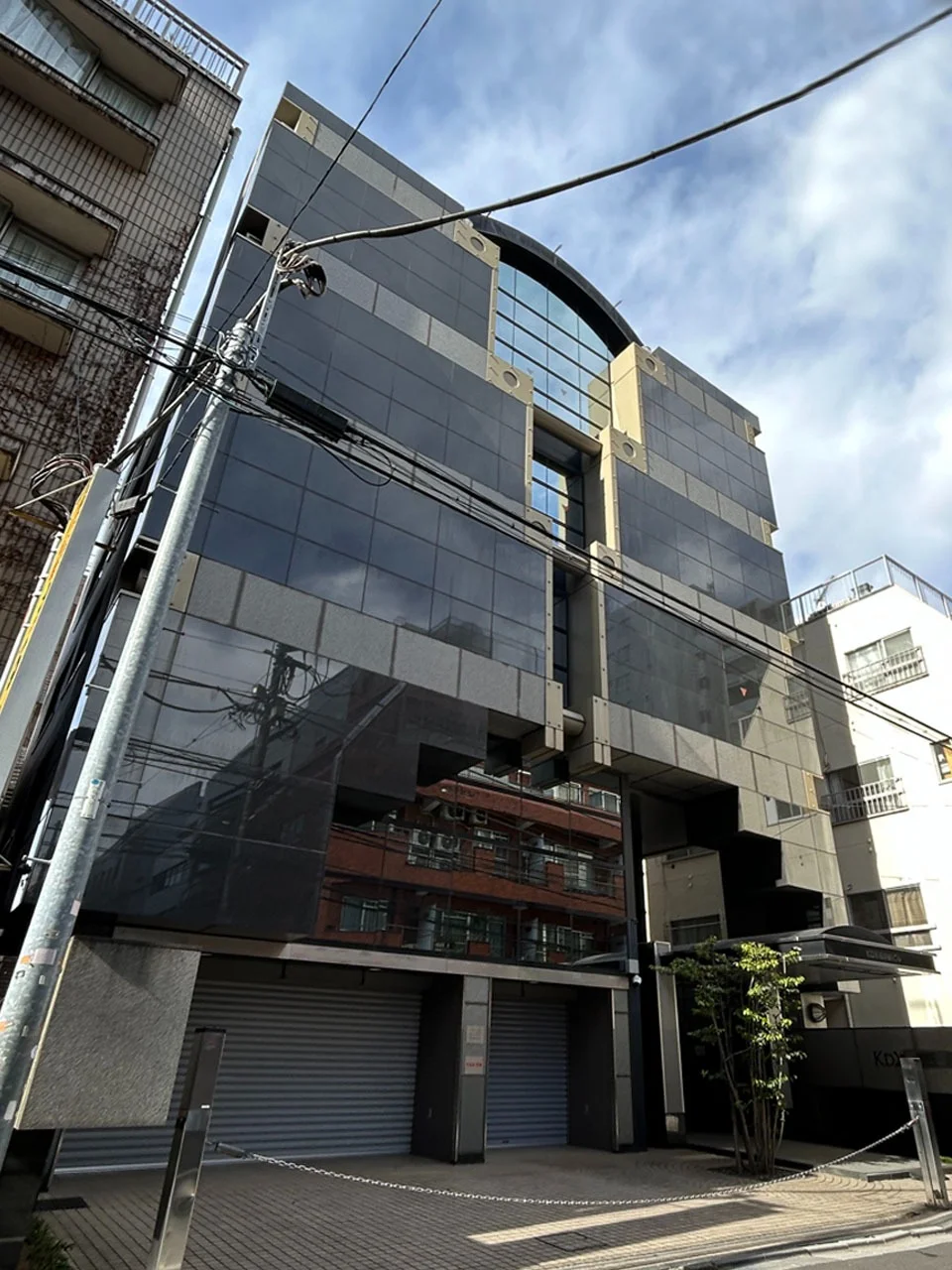 KDX西新宿ビル 2 オフィスビル外観 3