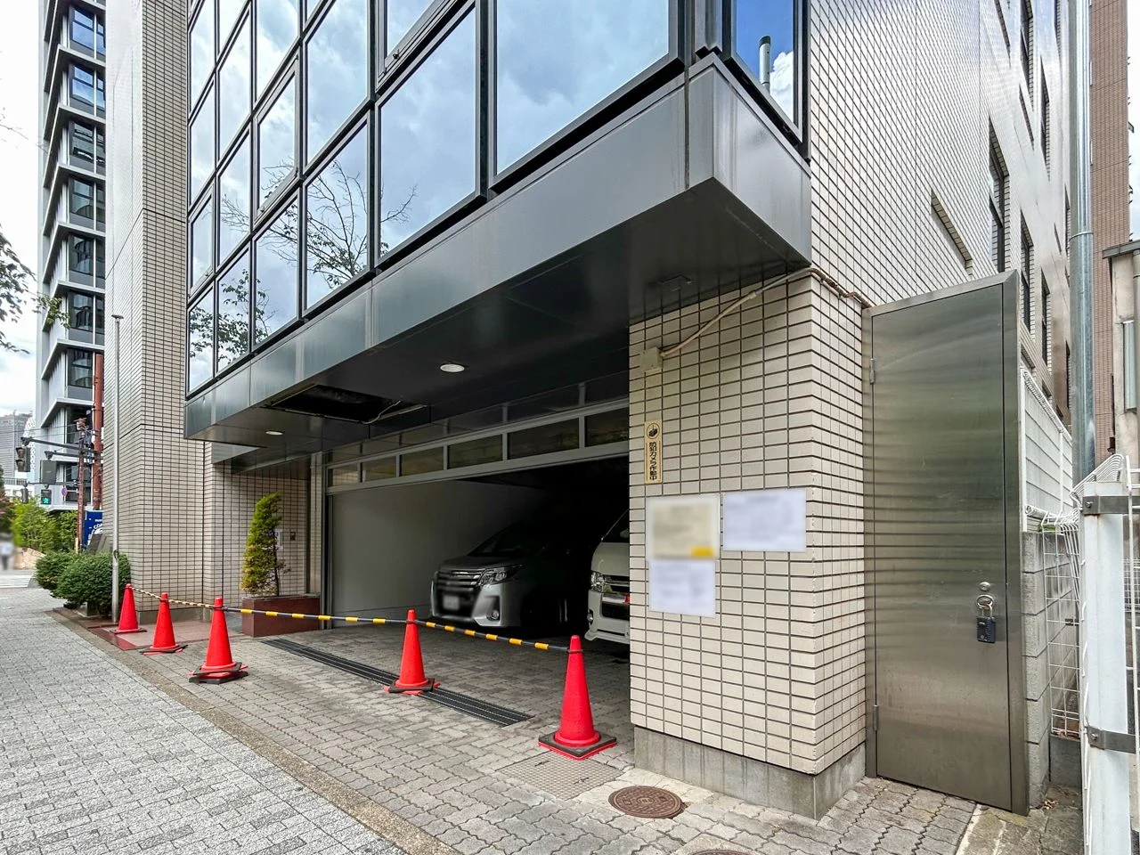 新宿御苑フロント 6 オフィスビル外観 5