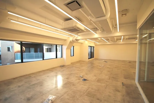 The Corner SHINJUKU 7 執務室 7