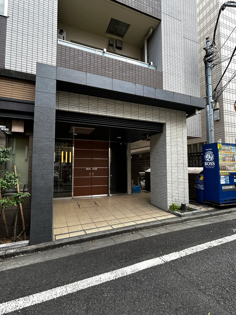 エコロジースクエア方南町 1 エントランス 4