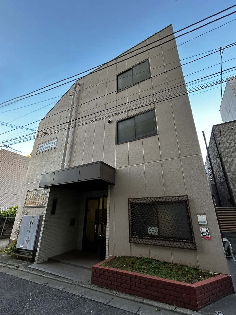 久保金属ビル 一棟貸し 外観 1