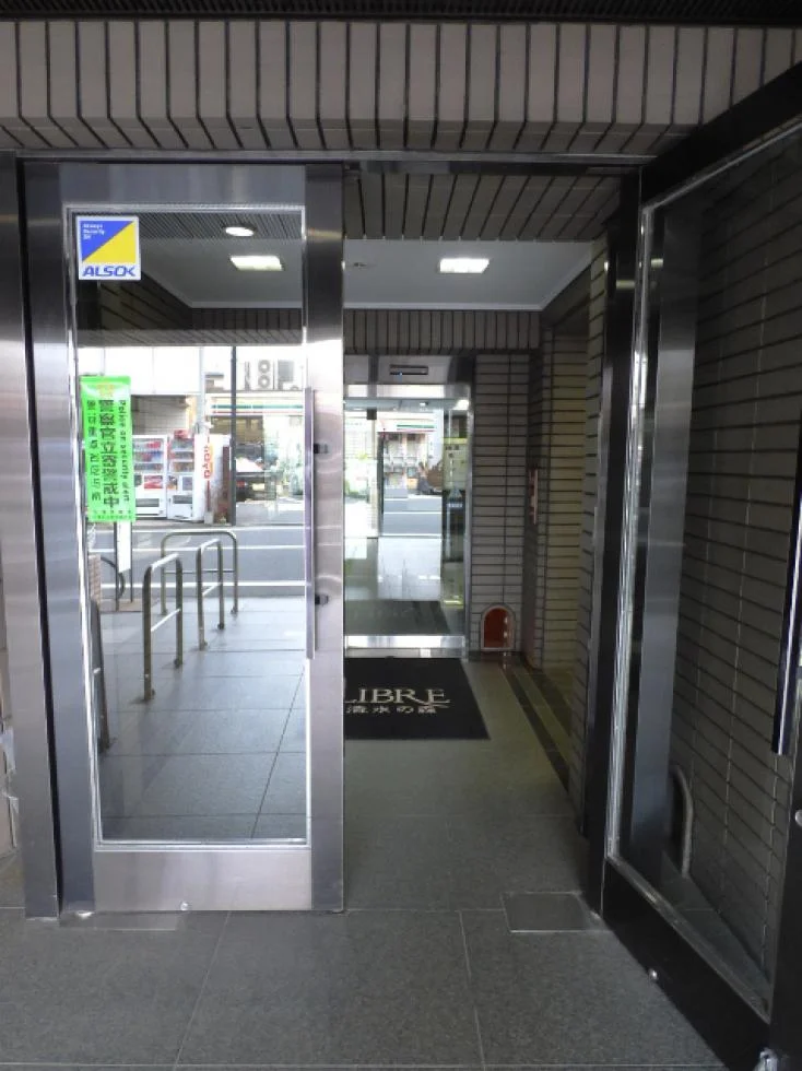 LIBRE 清水の森ビル 1 エントランス 3