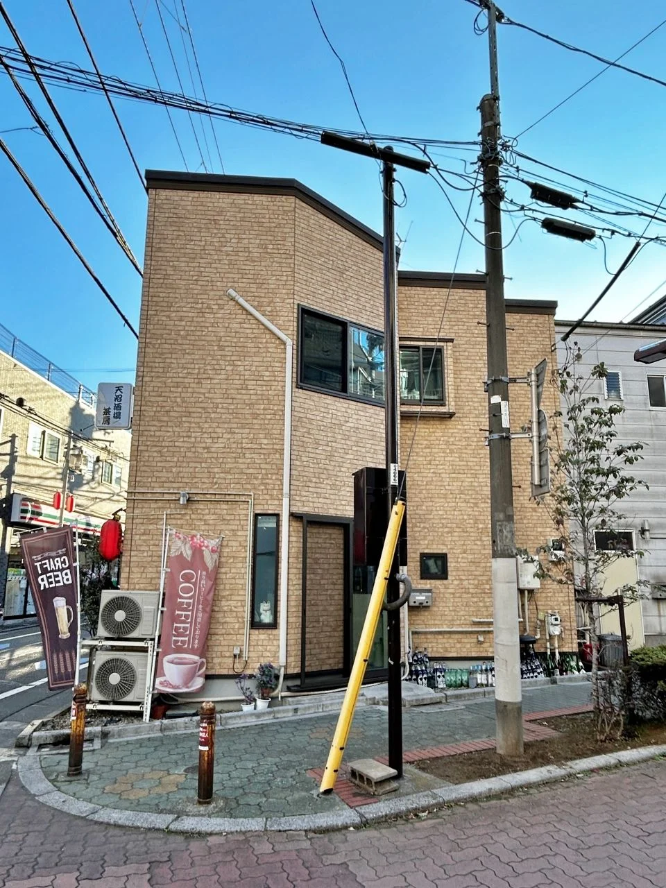 飯田店舗 1階から2階1棟貸し 外観 1