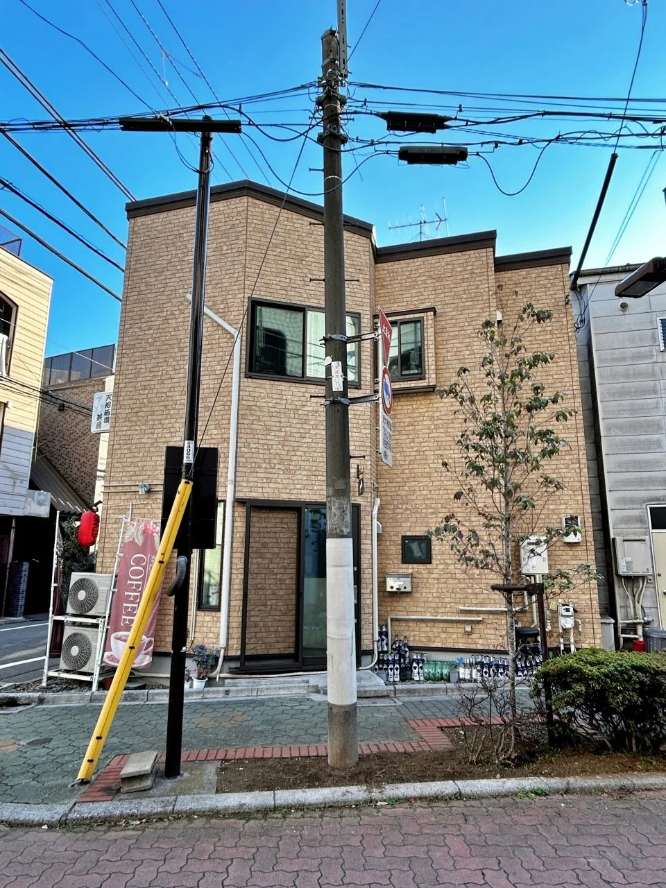 飯田店舗 1階から2階1棟貸し 外観 2