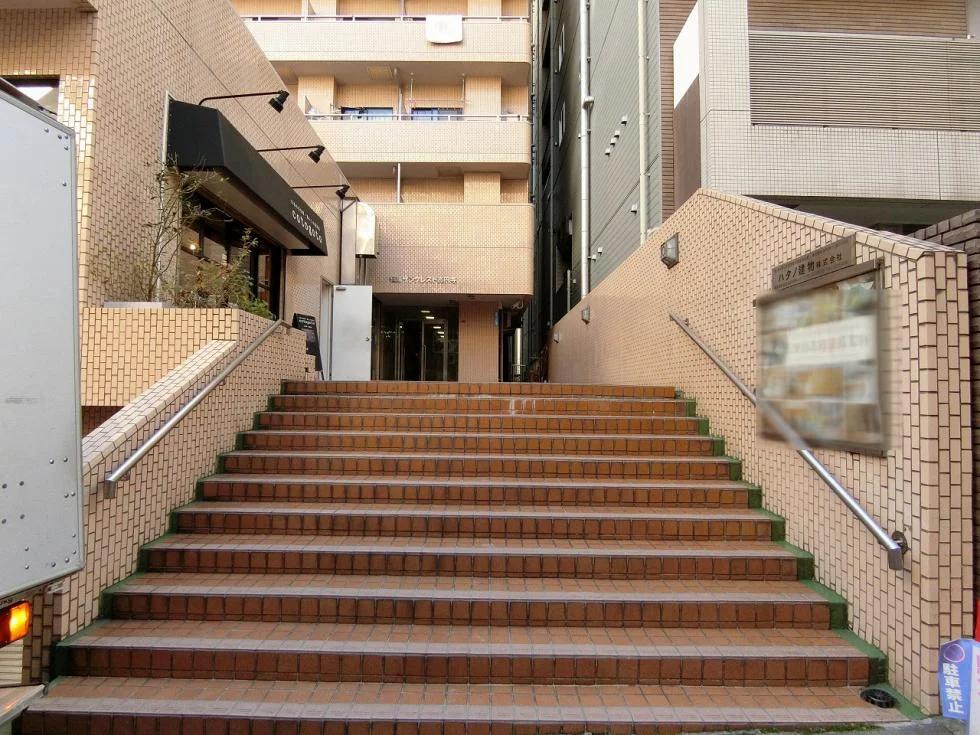 恒陽サンクレスト高円寺 3 エントランス 3