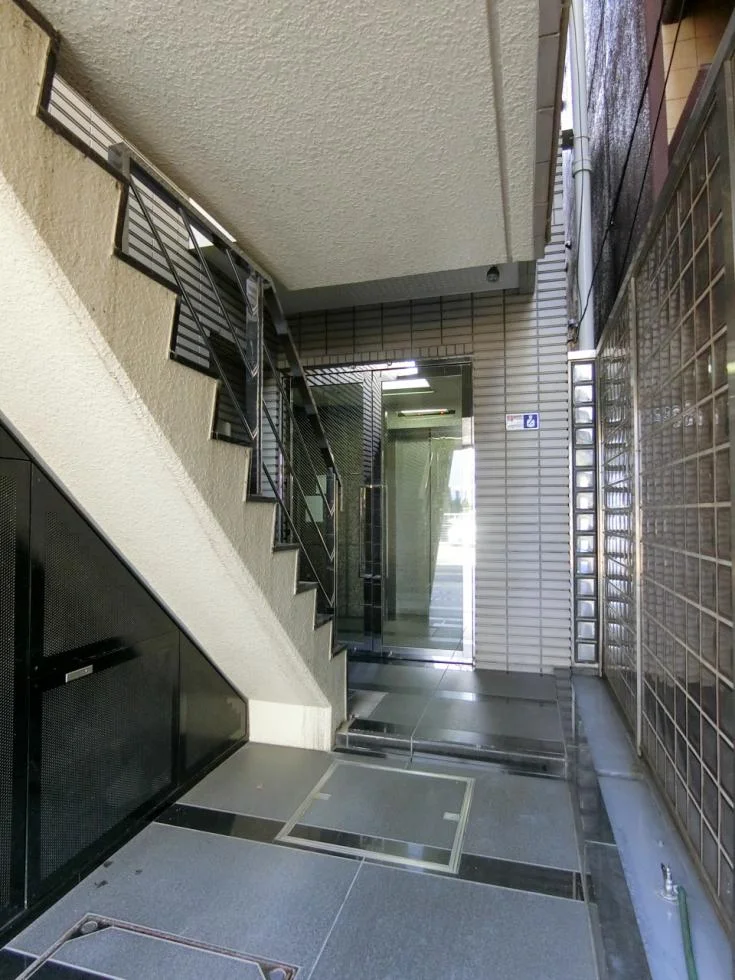 K.T.Building(KTビル) 5 エントランス 6
