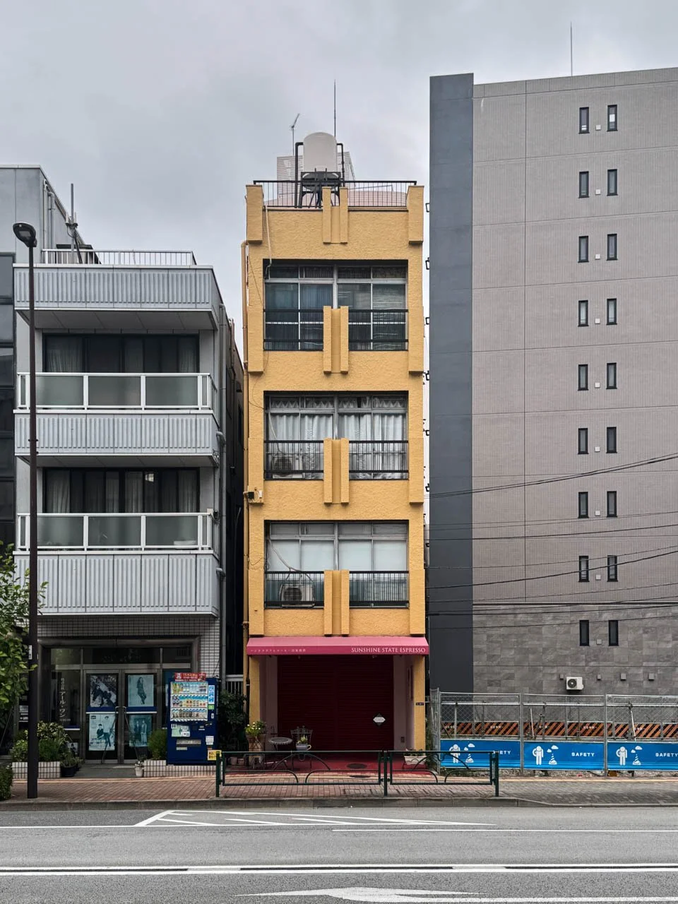 岡安ビル 1 外観 1