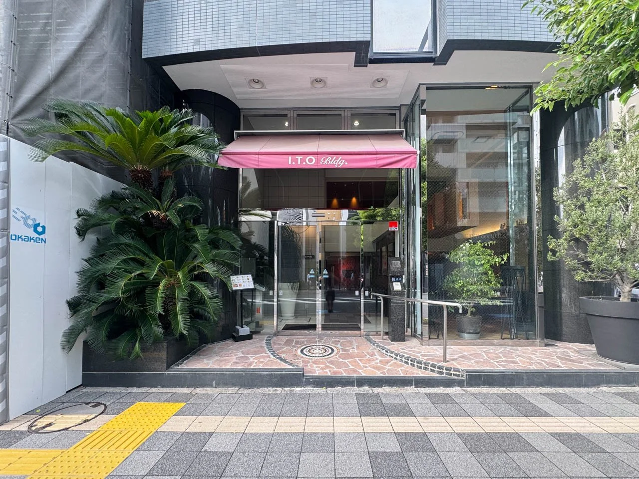 I.T.O Building 3 エントランス 3