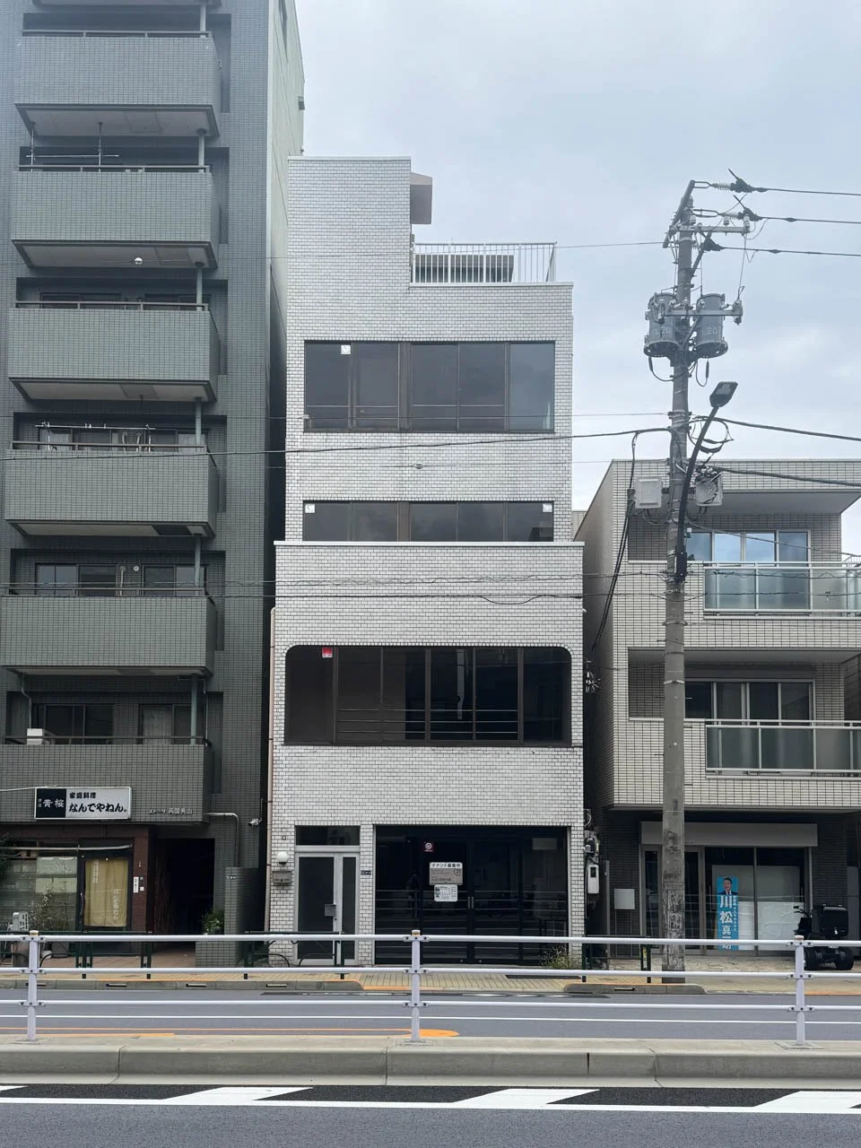 白居ビル 1~4階 一棟貸 外観 1