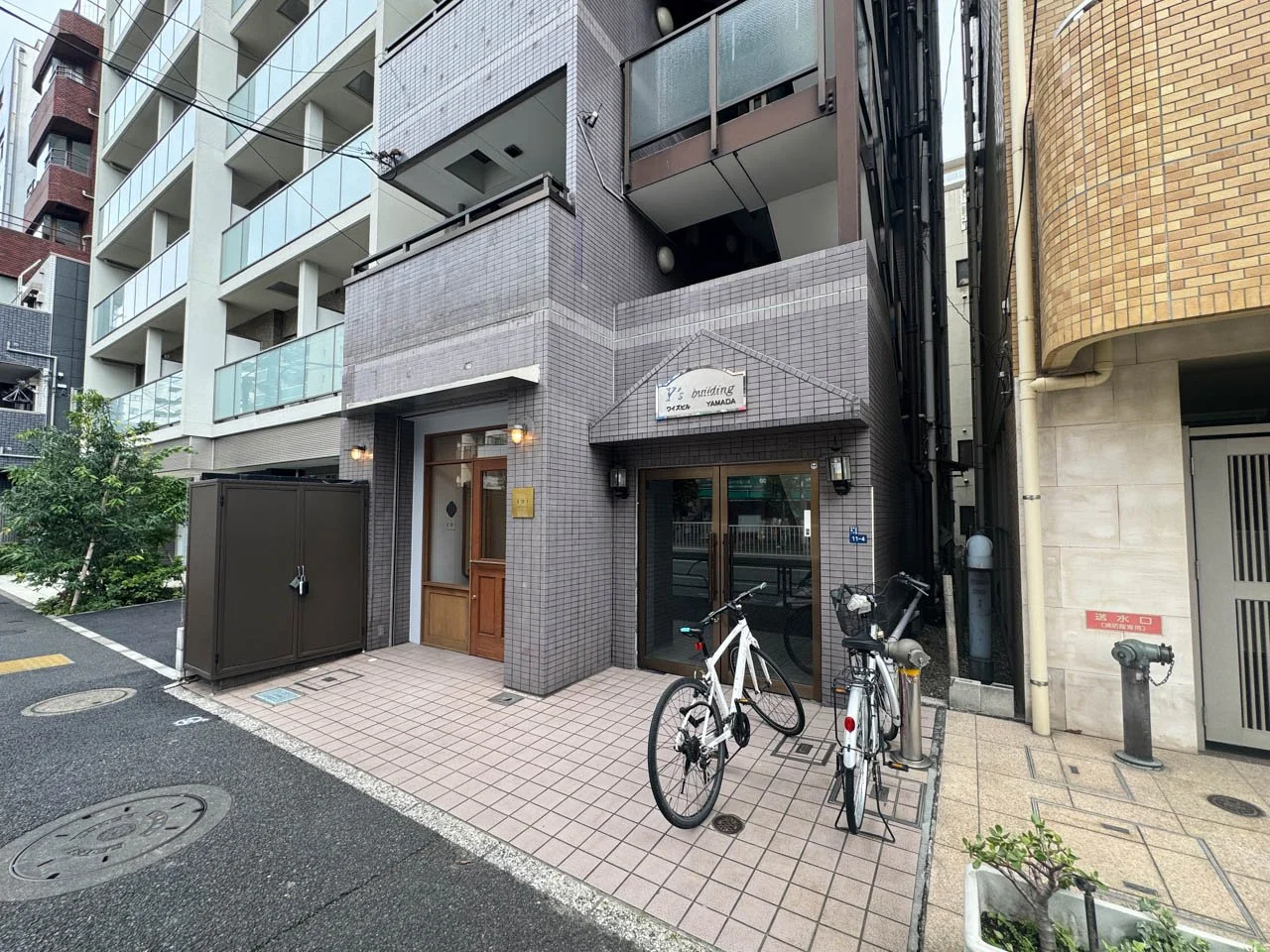 ワイズビル 3 エントランス 3
