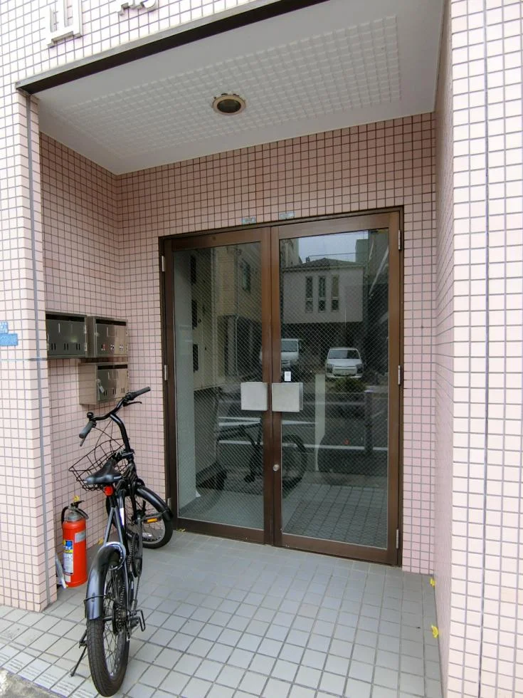 山崎ビル 2 エントランス 5