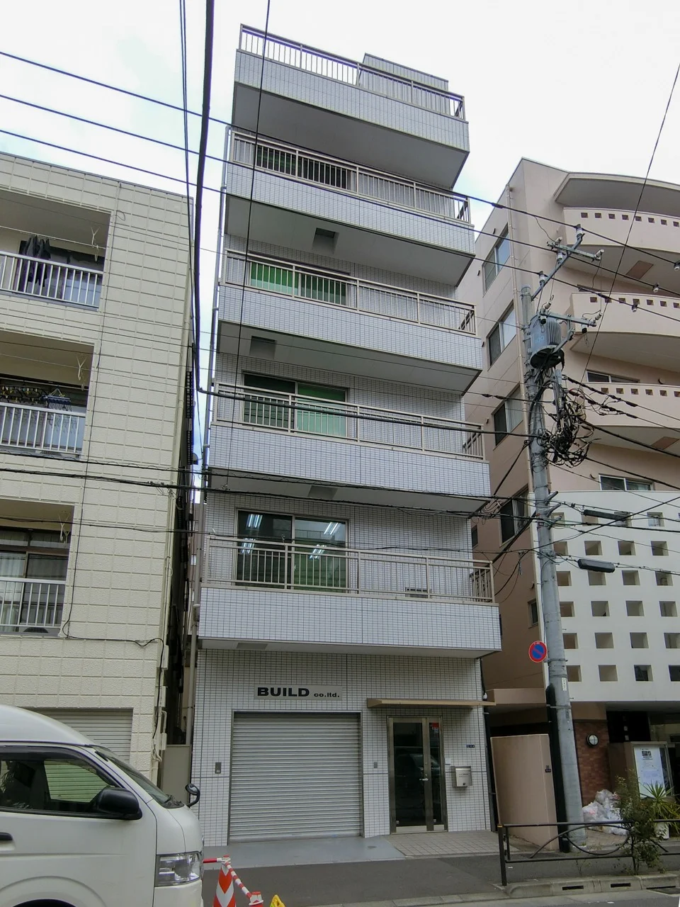 BUILDビル 4 オフィスビル外観 3