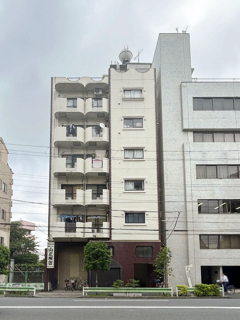YSビル 5 外観 1