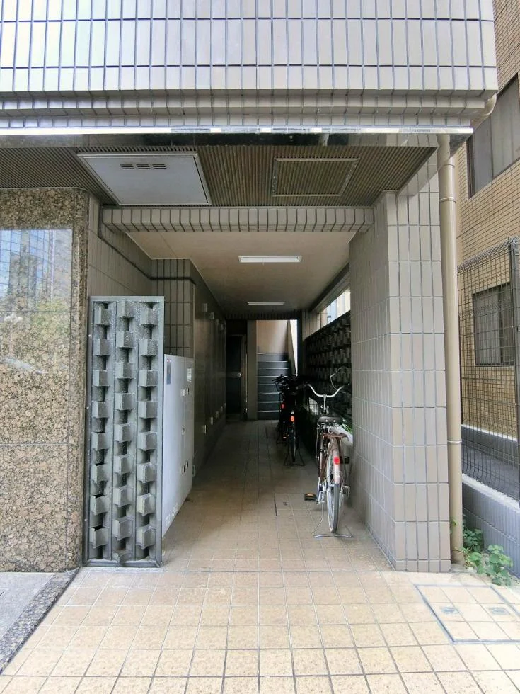 石山ビル 5 共有部 9