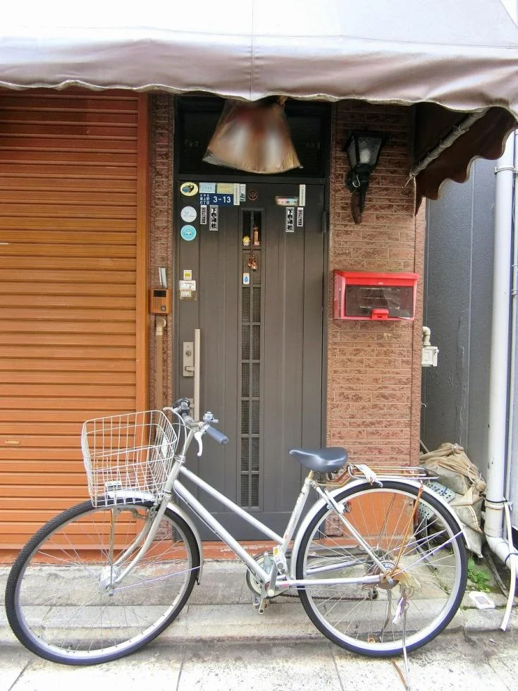J&Y BLDG 1 エントランス 5
