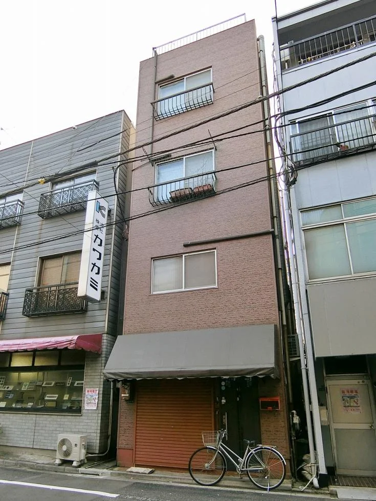 J&Y BLDG 1 外観 3