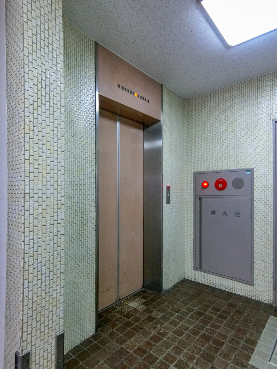 ハッピービル 5 共有部 9