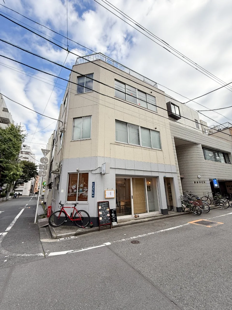PKビル 1 外観 2