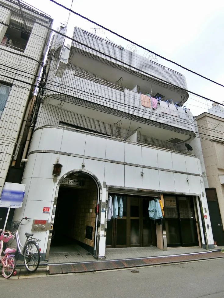 伊藤ビル B1 外観 1