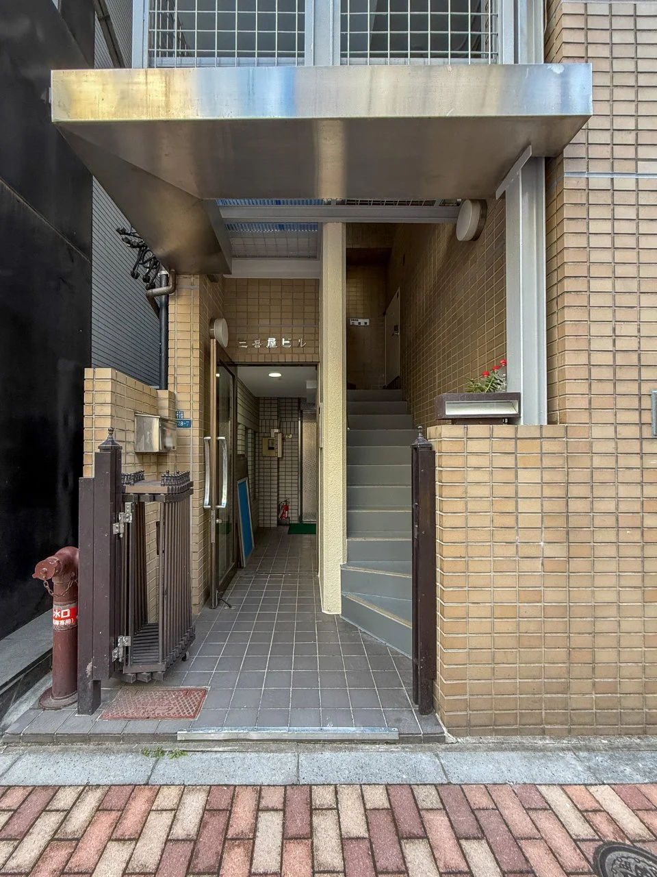 三喜屋ビル 3 エントランス 3