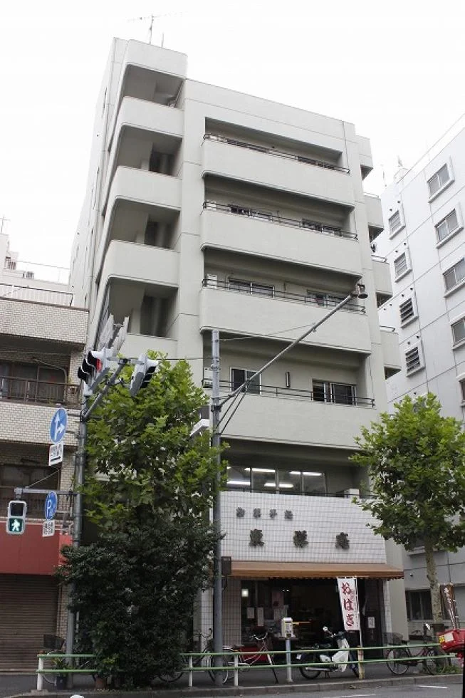 平岡ビル 2 外観 2