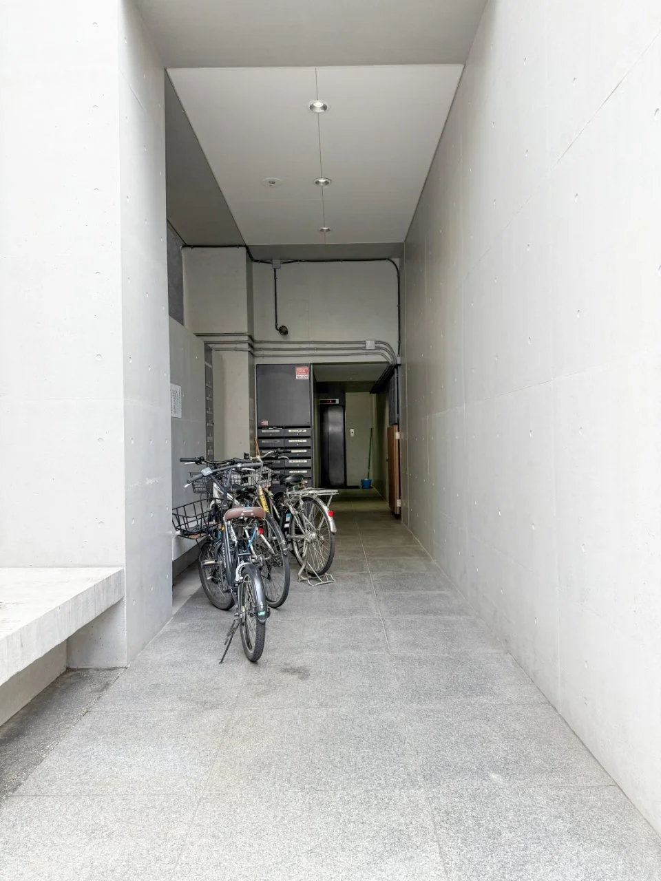 MARUICHI BLDG.(丸一ビル) 7 エントランス 4