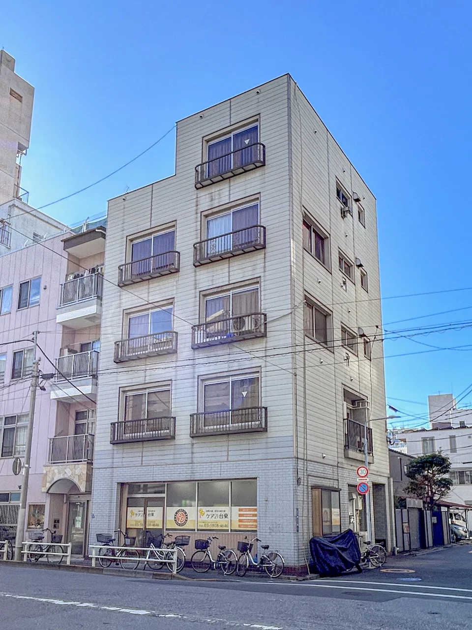 三井ビル 1 外観 2