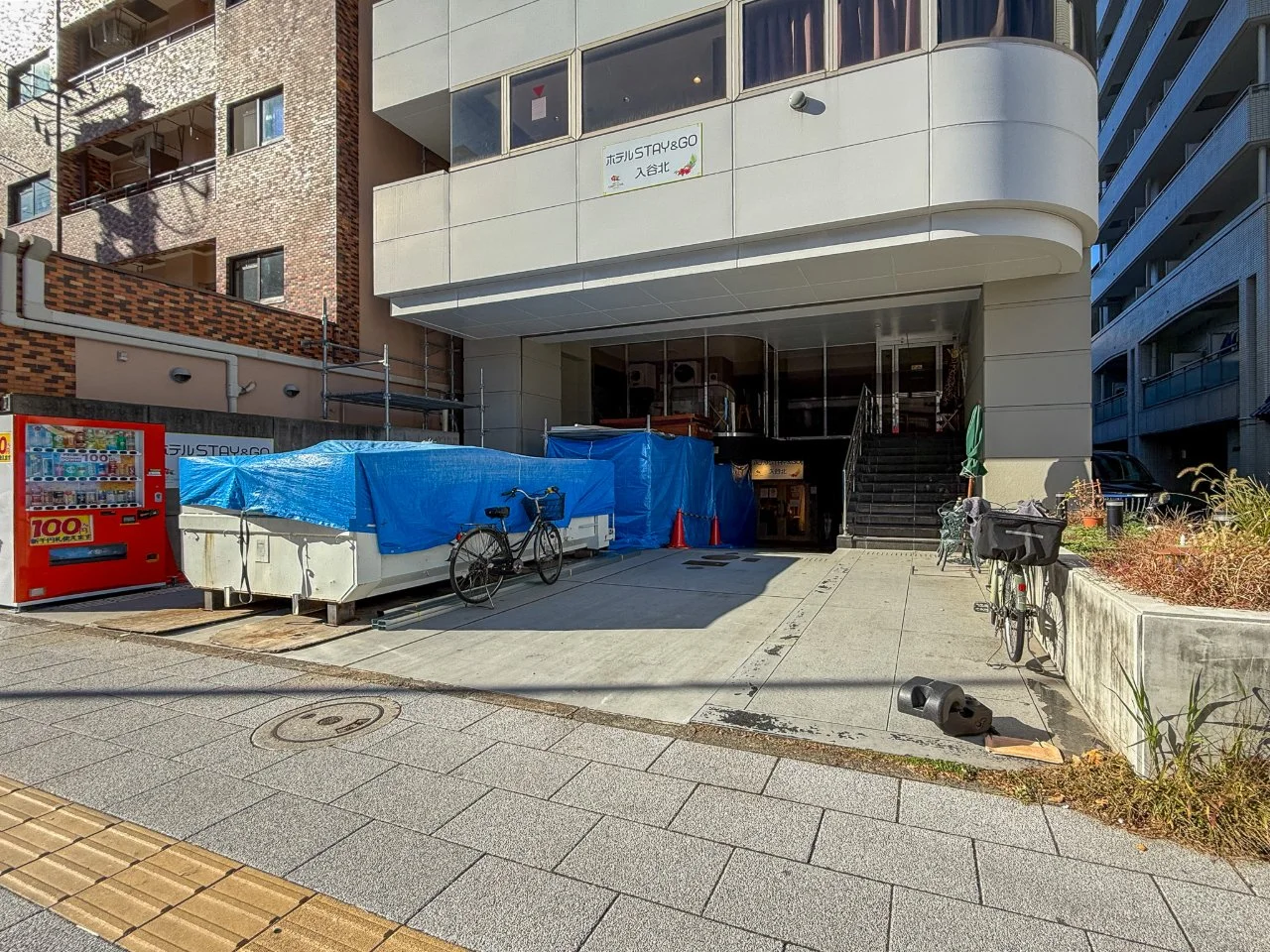 入谷トーセイビル 12 エントランス 3
