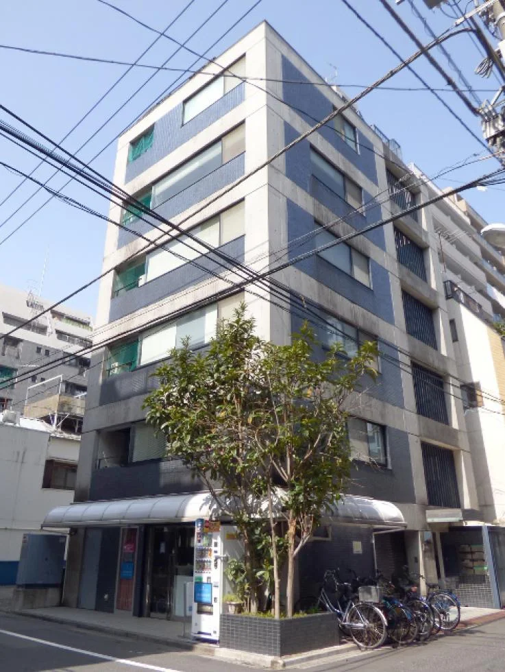 りとるふぉ~れすとビル 3 外観 1