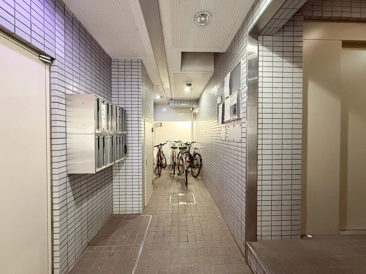 21PLAZA YAMAYA 4 エントランス 4