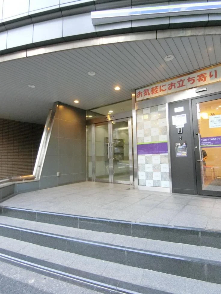 上野TAビル 4 エントランス 3