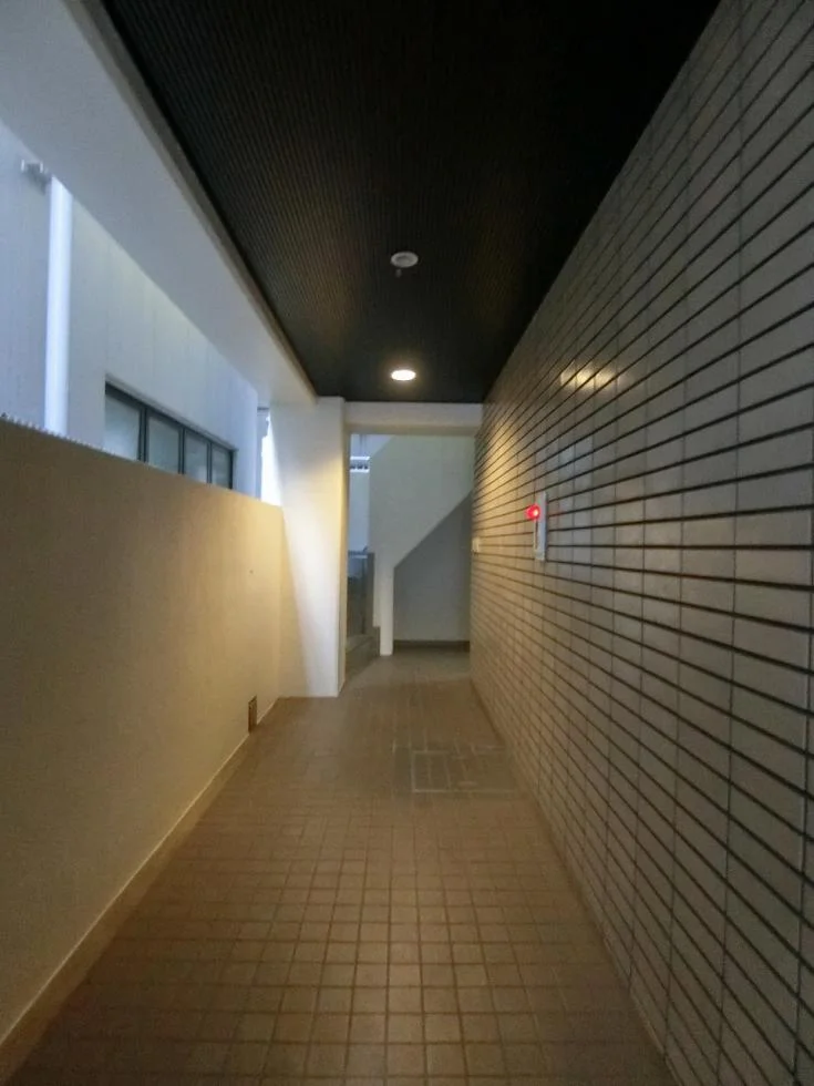 土屋ビル 2 エントランス 8