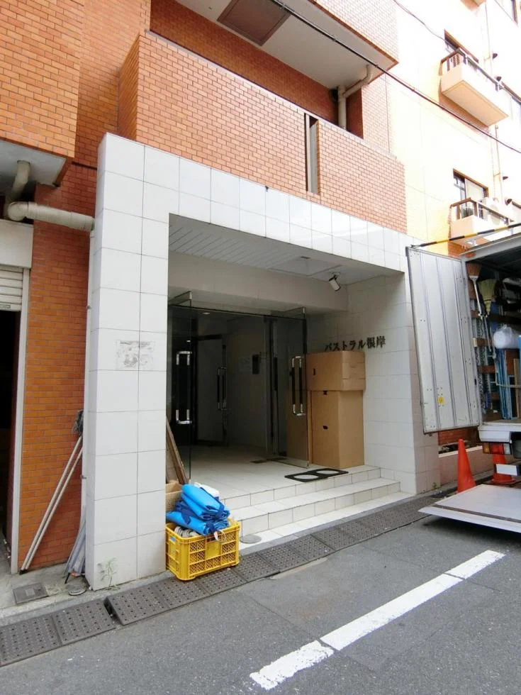 パストラル根岸 8 エントランス 6