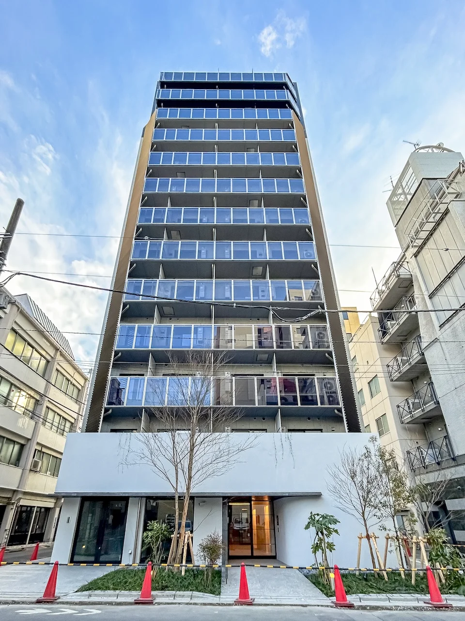 ワンルーフレジデンス上野御徒町 1 外観 1