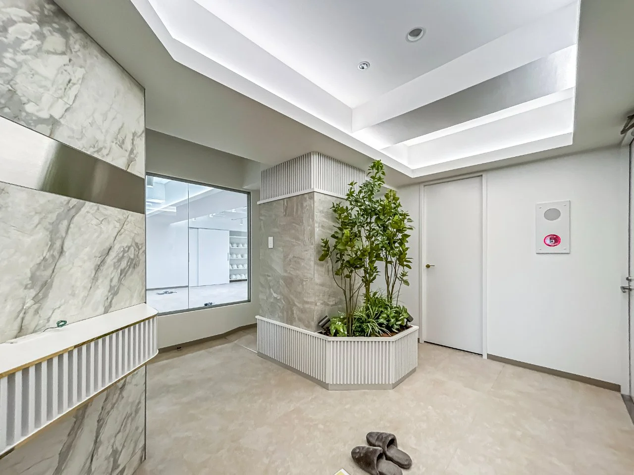 THE GATE 御徒町 4 エントランス 2