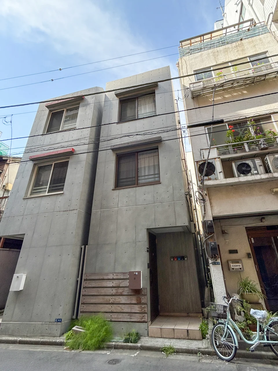 仲御徒町戸建てB棟 1-3 外観 1