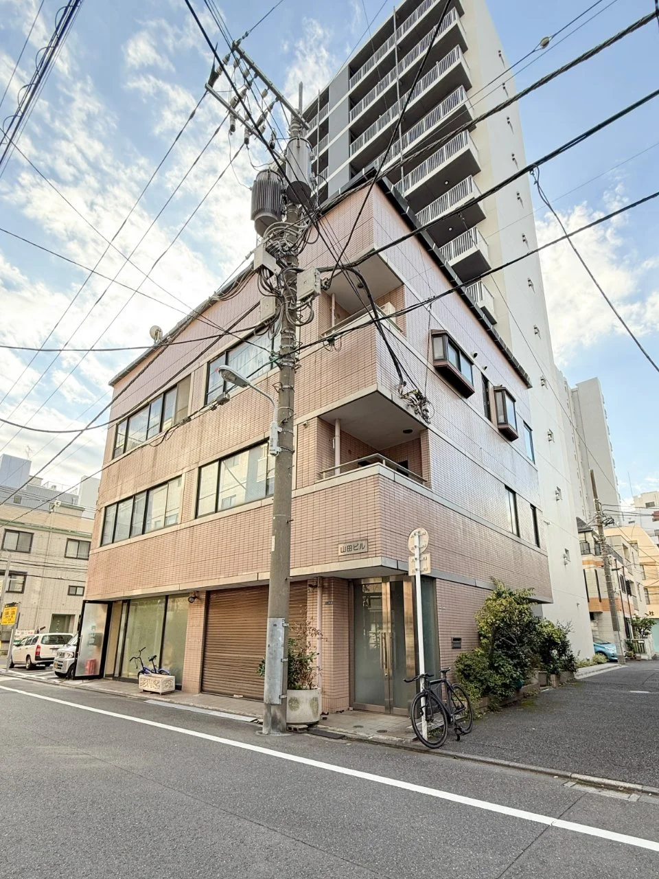 山田ビル 1 外観 1