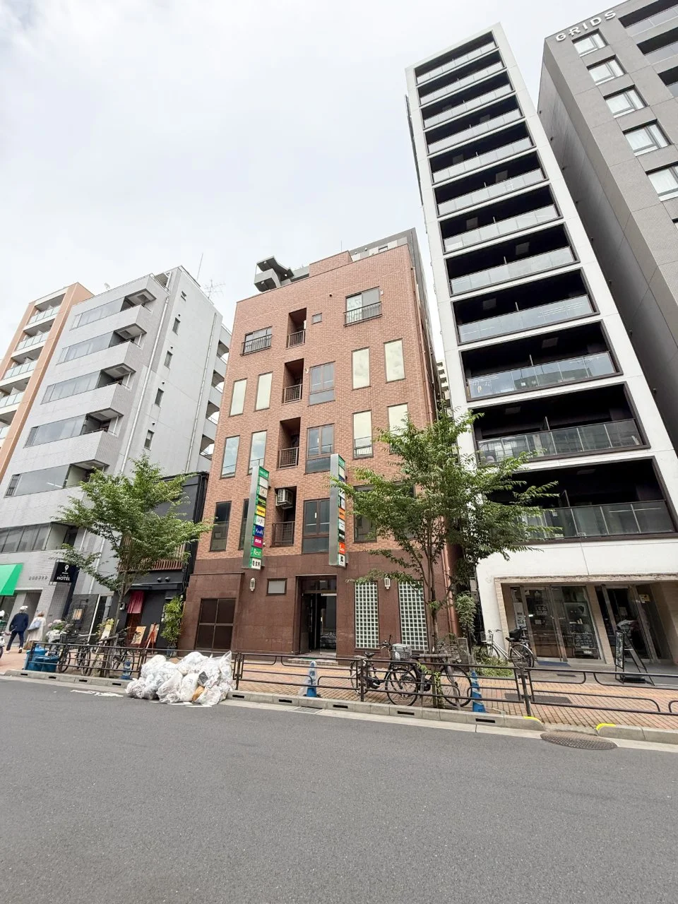 シャトウ上野ビル 4 外観 4