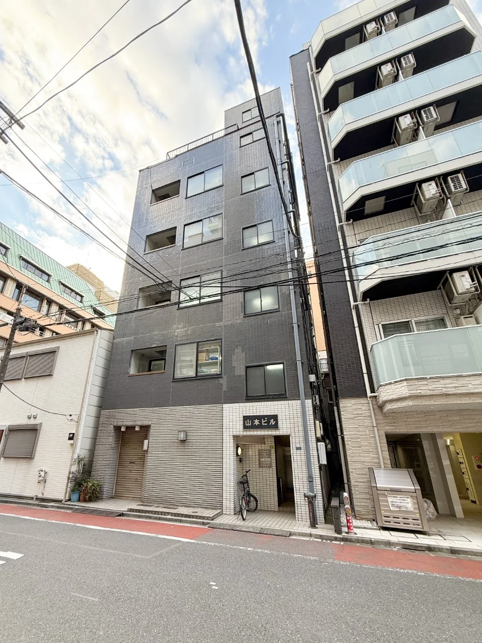 山本ビル 2 外観 2