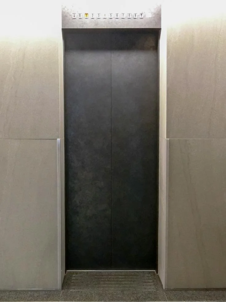 仲御徒町フロントビル 2 エレベーター 21
