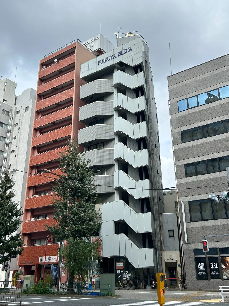 まるやビル 6 外観 1