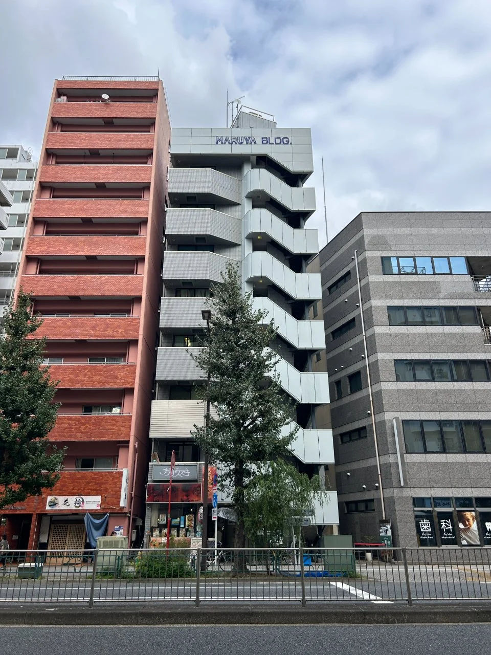 まるやビル 6 外観 2