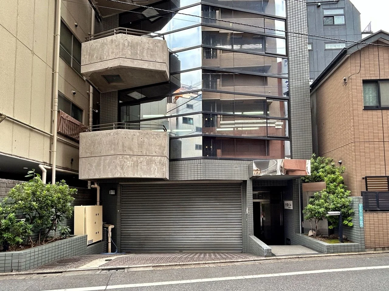 行雲ビル 2 エントランス 3