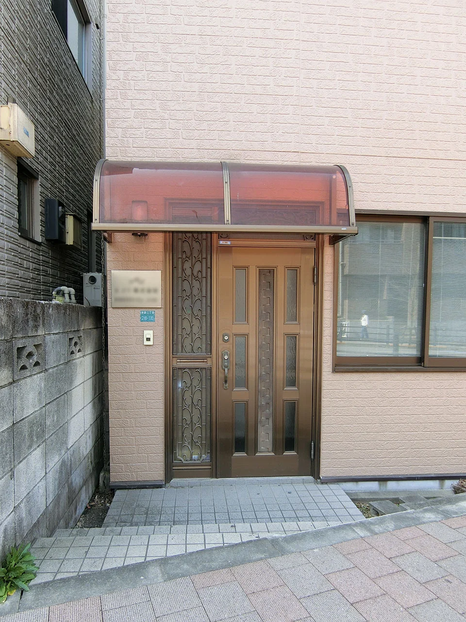 BRIDGE I 別館 1 エントランス 3