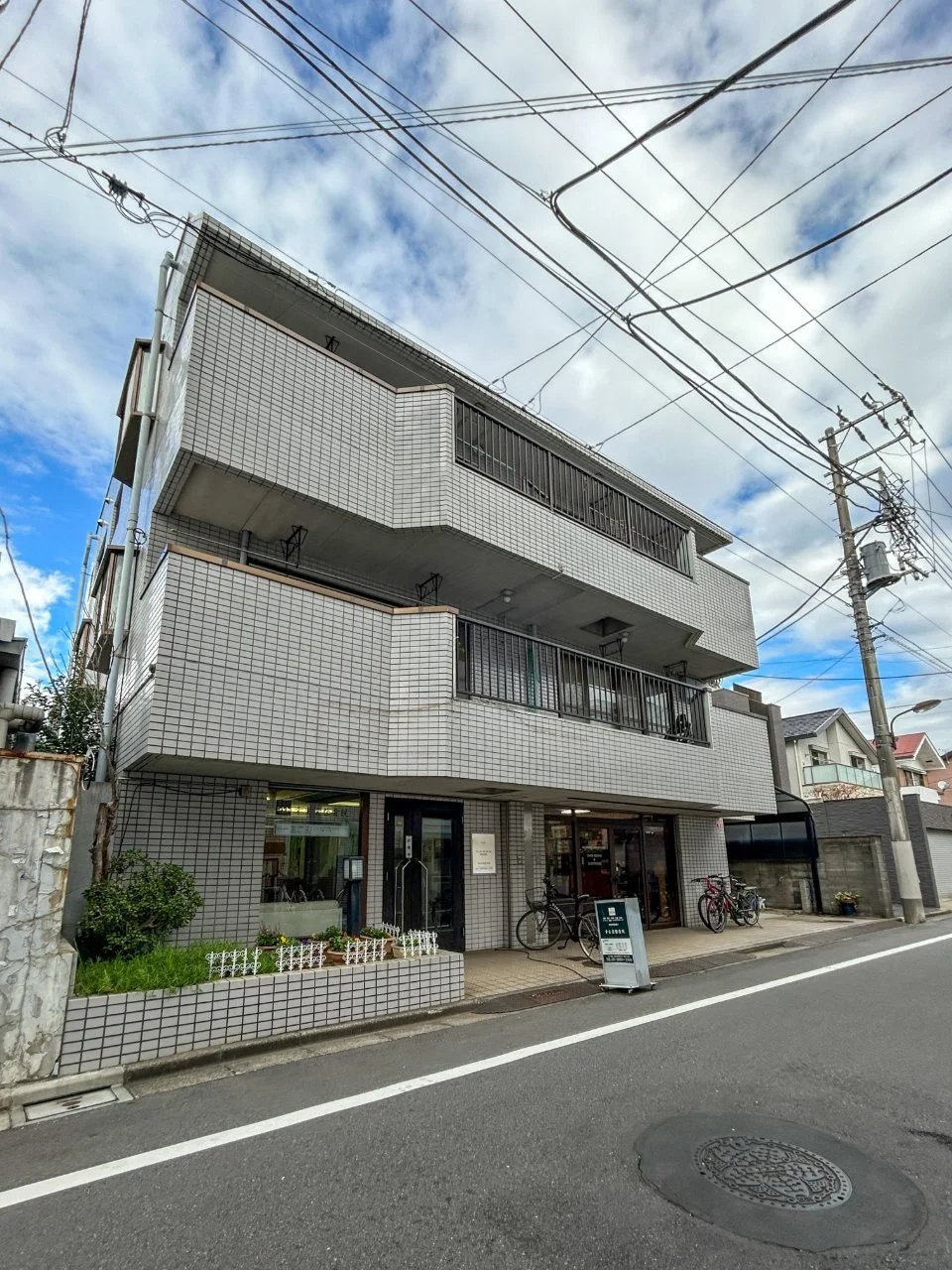 石塚ビル 1 外観 2