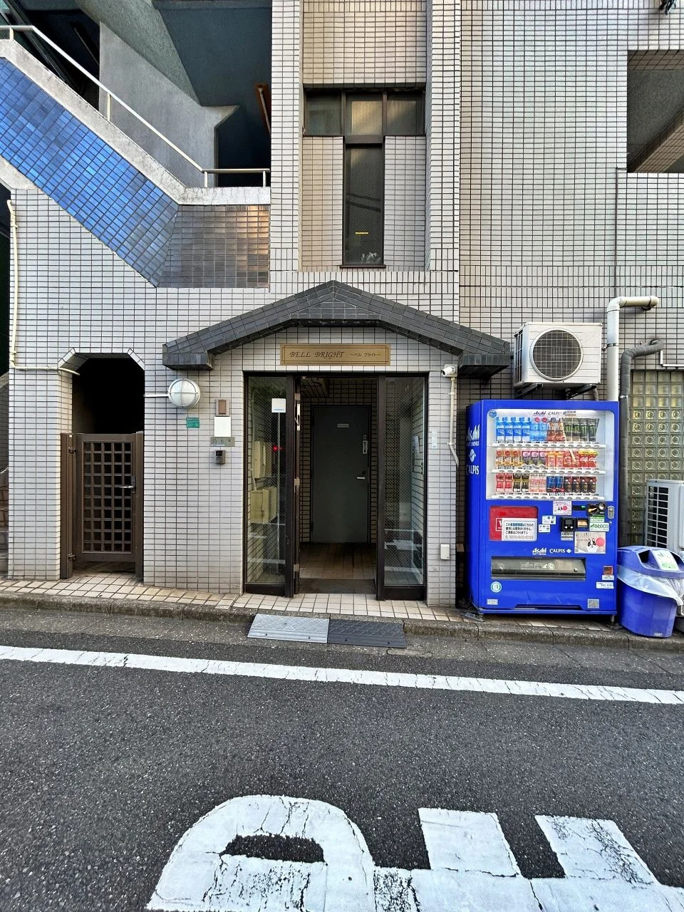 ベルブライト 1 エントランス 3