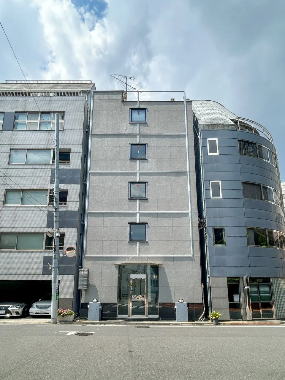 レインボービル - 画像1