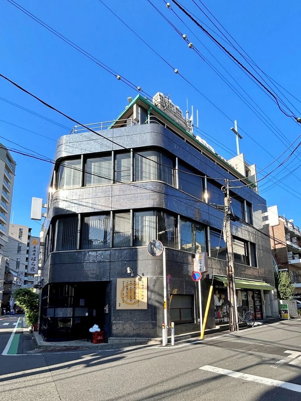 YYビル 1 外観 2